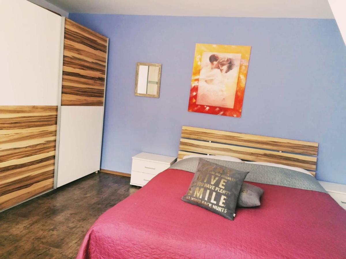Apartmany Pri Auparku П'єштяни Екстер'єр фото