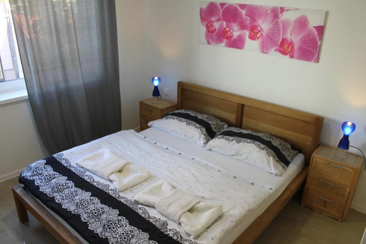 Apartmany Pri Auparku П'єштяни Екстер'єр фото