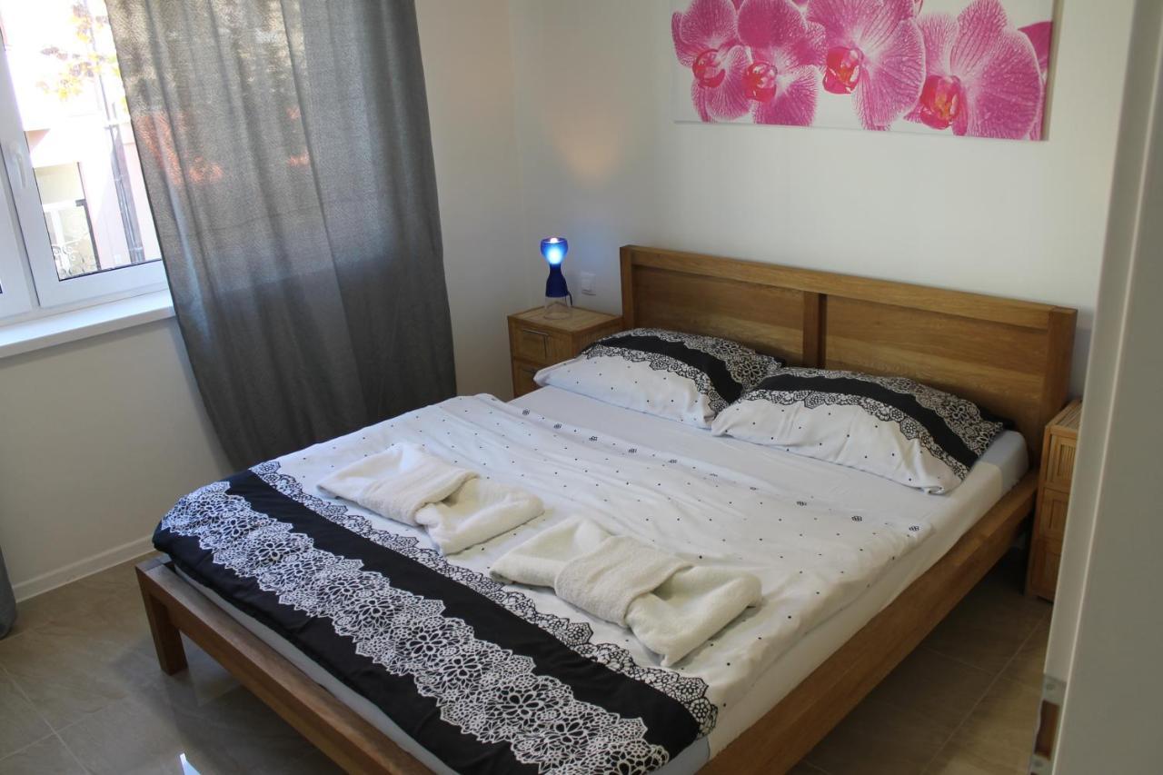Apartmany Pri Auparku П'єштяни Екстер'єр фото